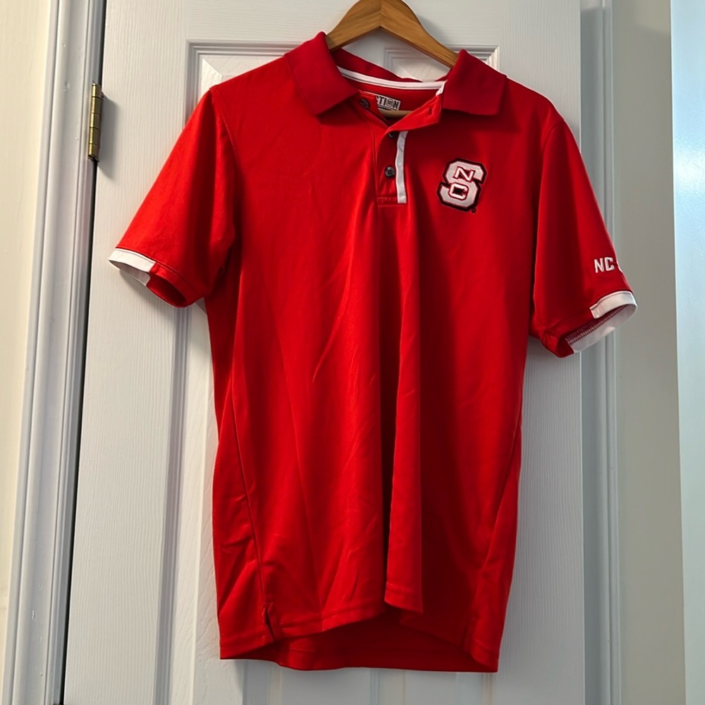 Men’s medium NC State polo shirt